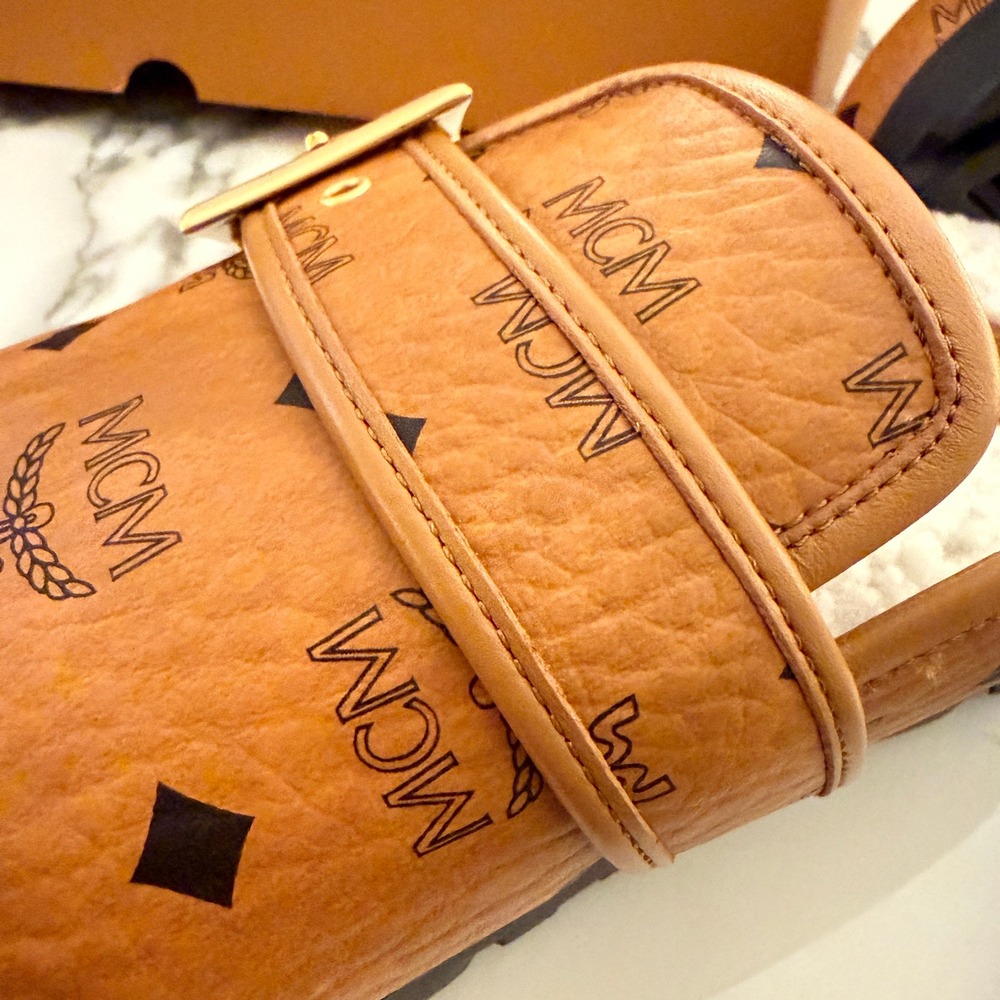 MCM Women's Cognac Visetos Shearling-lined Buckle Clogs Flat Mules Shoes Size 37 - Picture 9 of 16